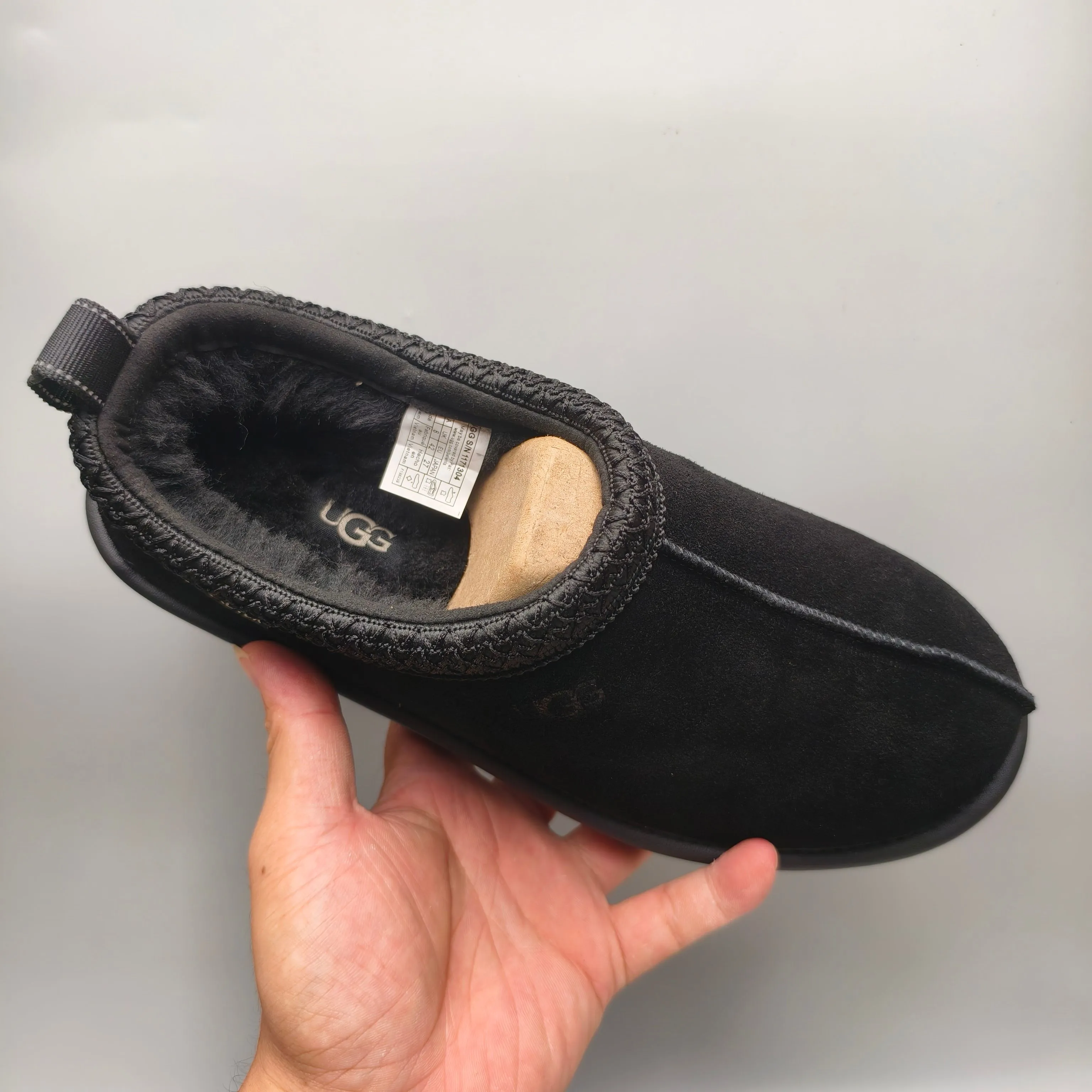 💰480 UGG sheepskin all-in-one snow boots, ethnic style casual trendy men's shoes, color: maroon, chocolate, black, matching sizes: 39-45
